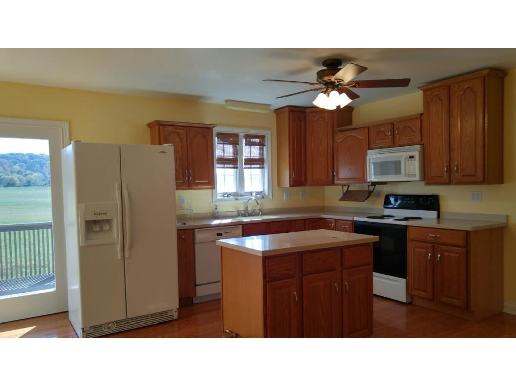 481 Old Stagecoach Road Jonesborough, TN 37659 - Photo 8 of 25 Photo 8