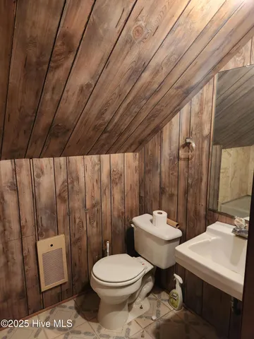 $319,000 | 102 Pine Street, Washington, NC 27889