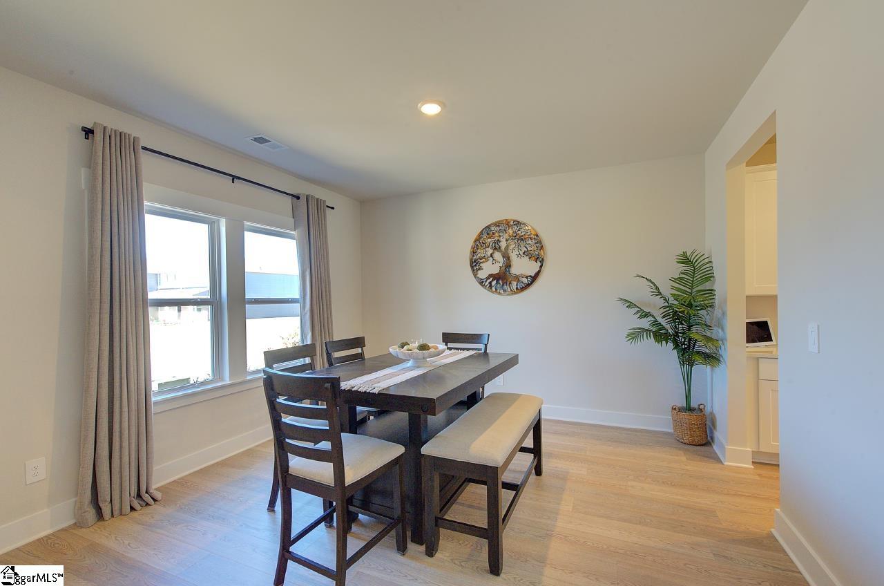 860 Burghley Circle Greer, SC 29651 - Photo 6 of 50