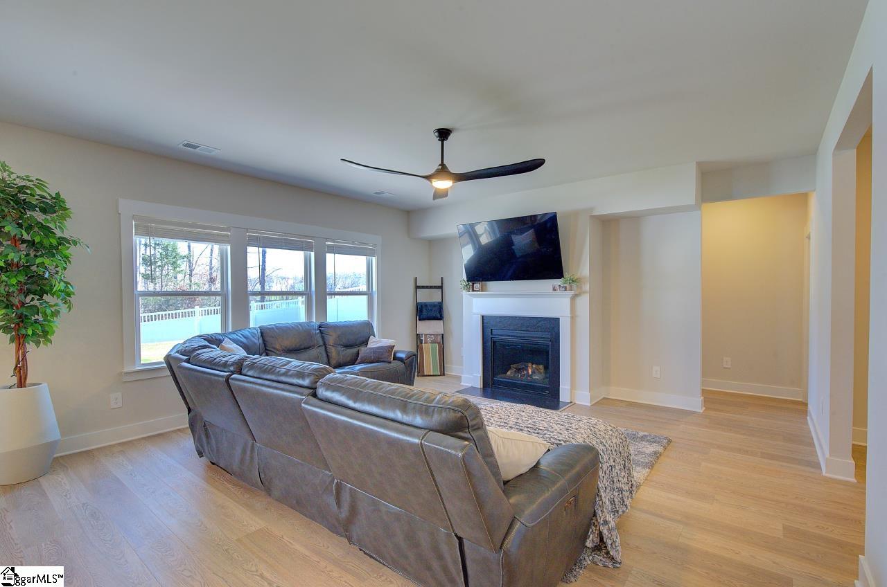 860 Burghley Circle Greer, SC 29651 - Photo 9 of 50