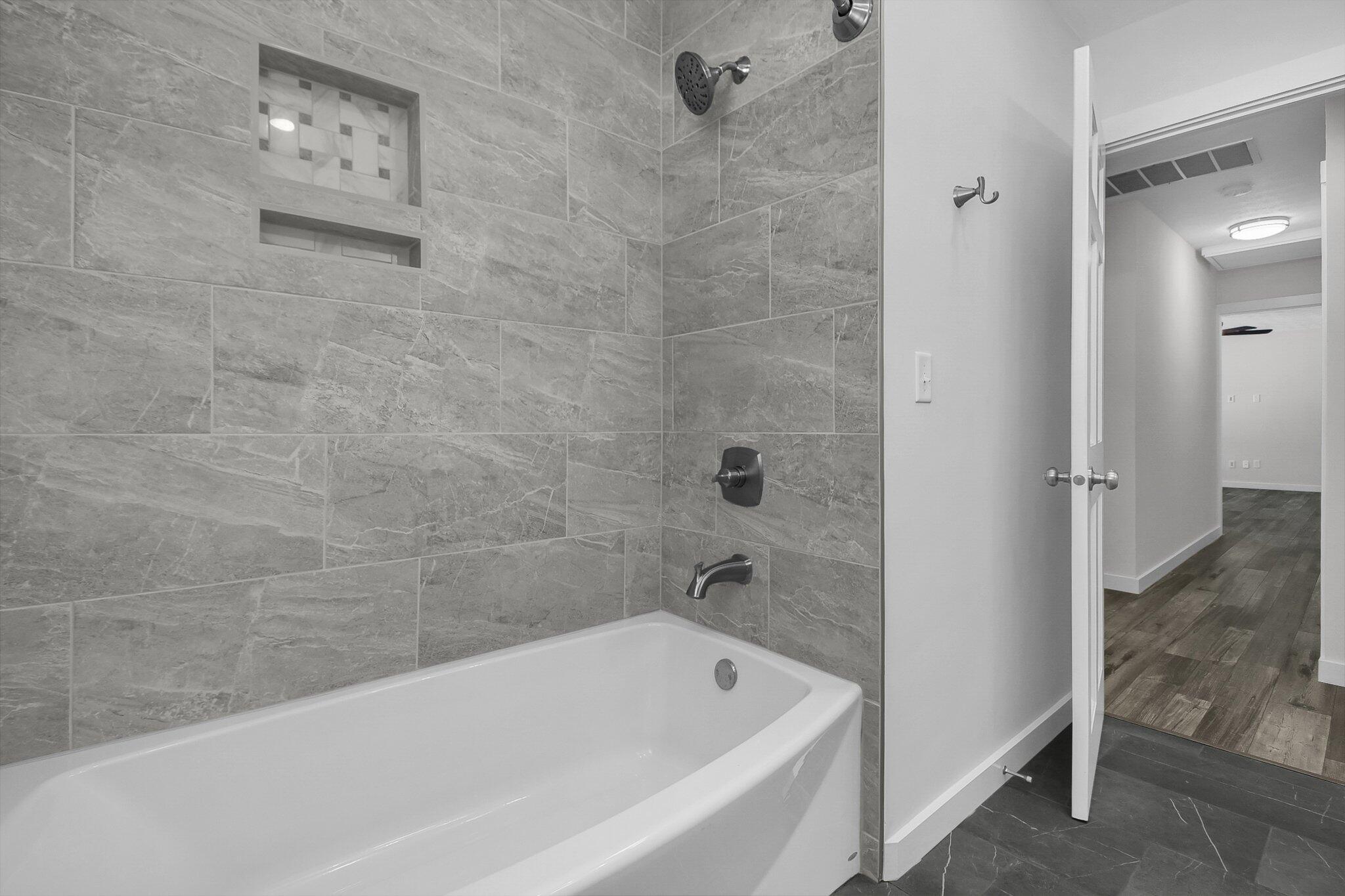 8135 Slough Road Northwest Carroll, OH 43112 - Photo 16 of 53 Custom Tile