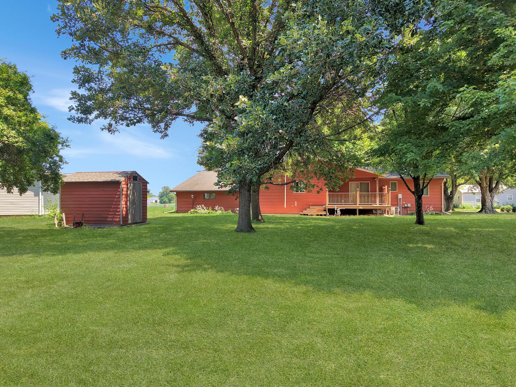431 Spring Street Tracy, MN 56175 - Photo 38 of 39