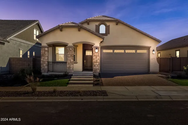 $702,312 | 20073 South 231st Street, Queen Creek, AZ 85142