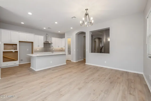 $702,312 | 20073 South 231st Street, Queen Creek, AZ 85142