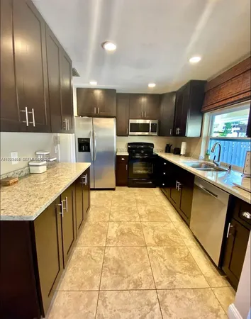 $3,800 | 9321 Northwest 14th Street, Pembroke Pines, FL 33024