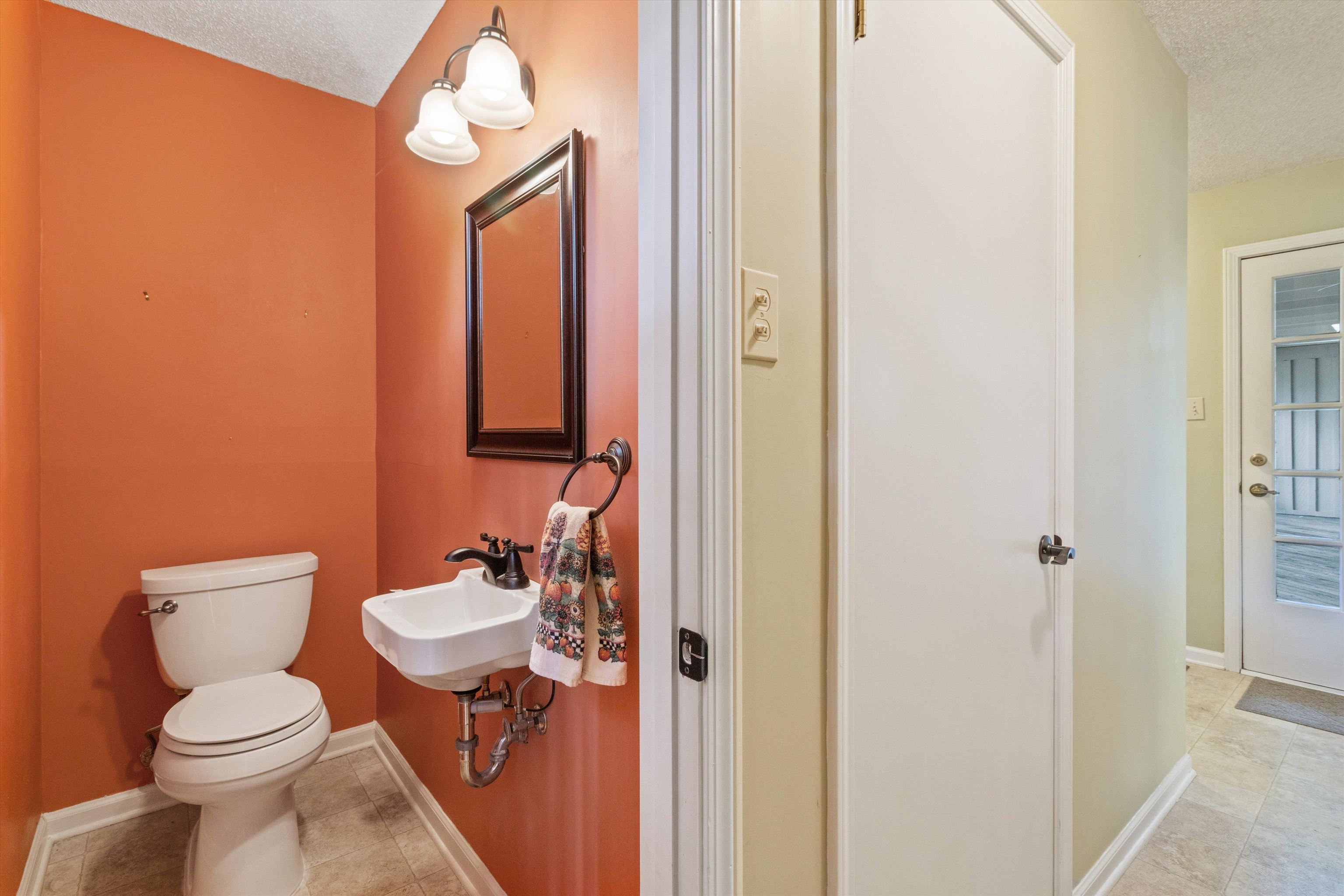 1994 Massey Road Memphis, TN 38119 - Photo 16 of 40