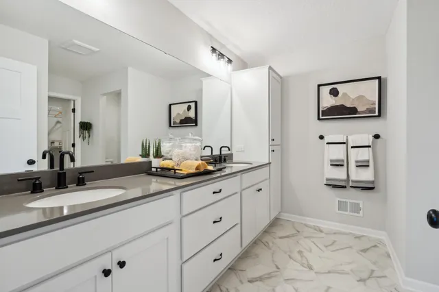 $566,490 | 6560 Wolfberry Curve, Minnetrista, MN 55331