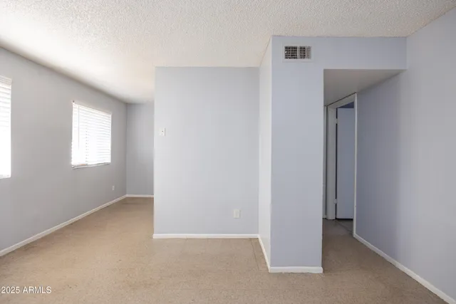 $899 | 15605 North 29th Street, Unit 3, Phoenix, AZ 85032