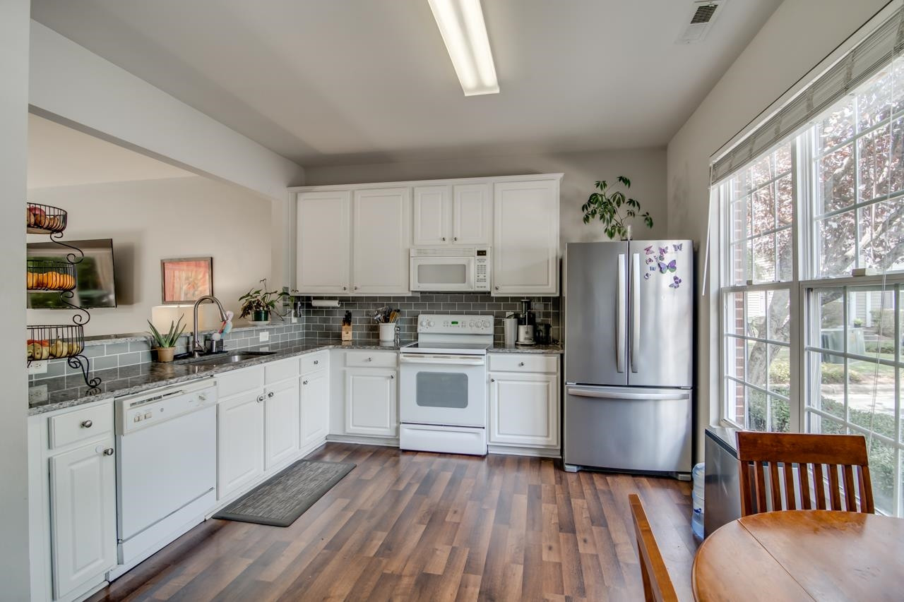 5509 Amanda Lynn Lane Raleigh, NC 27613 - Photo 8 of 29 Photo 8