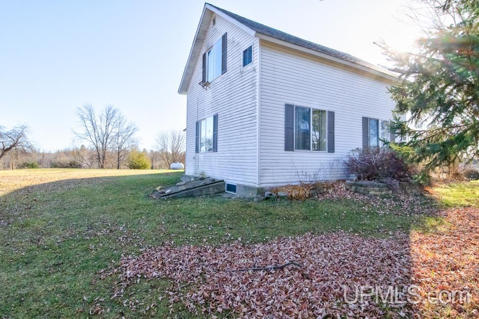 N9578 Lance Road Daggett, MI 49821 - Photo 5 of 58