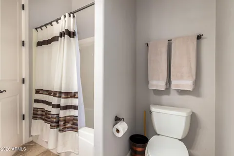 $975,000 | 23917 North 24th Place, Phoenix, AZ 85024