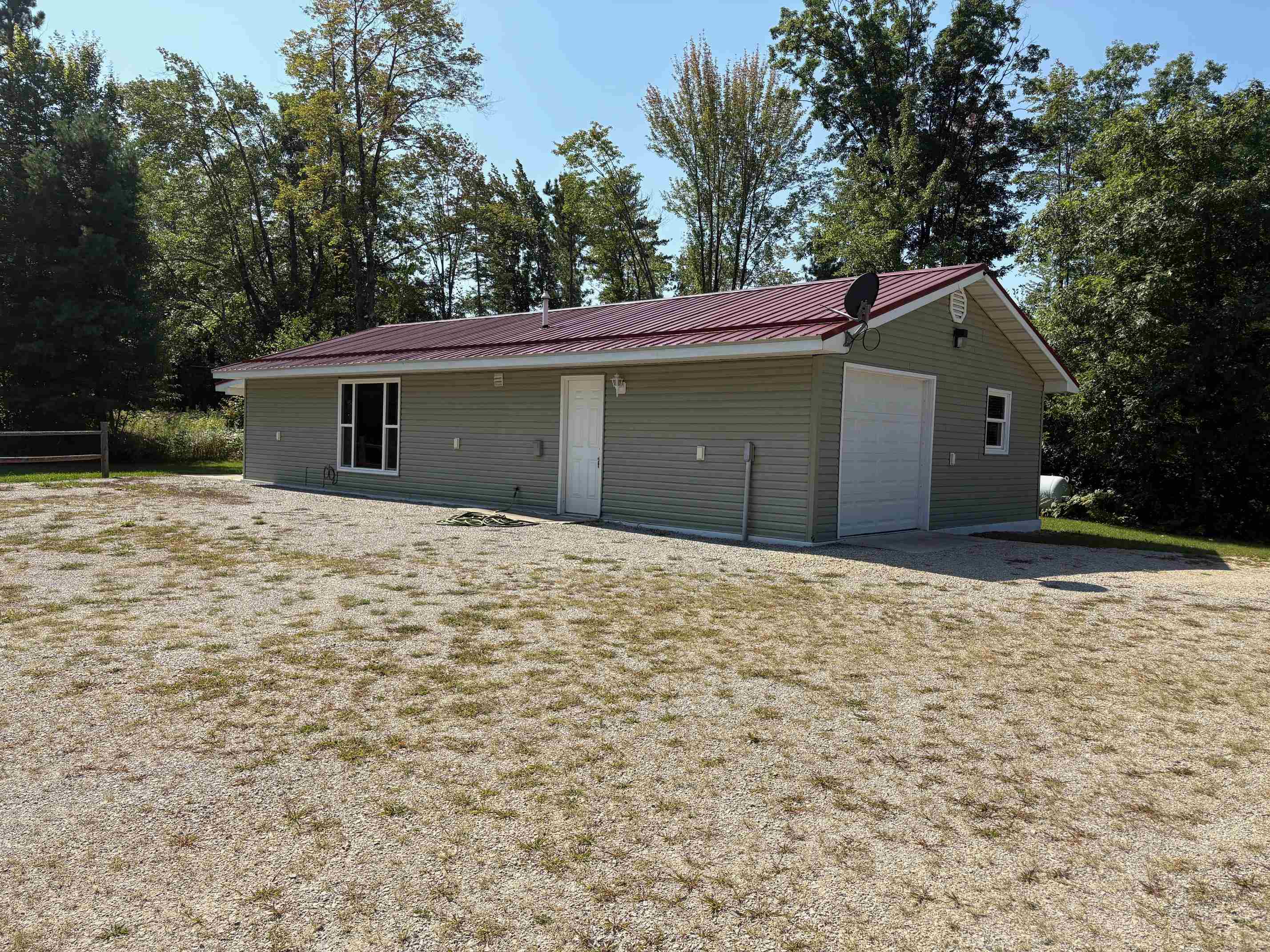 W6450 Right Of Way Road Pembine, WI 54156 - Photo 1 of 1 Gallery Image 1