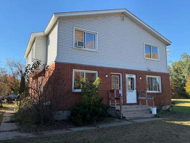 $1,595,000 | 24 Maple Street, St. Albans, VT 05478