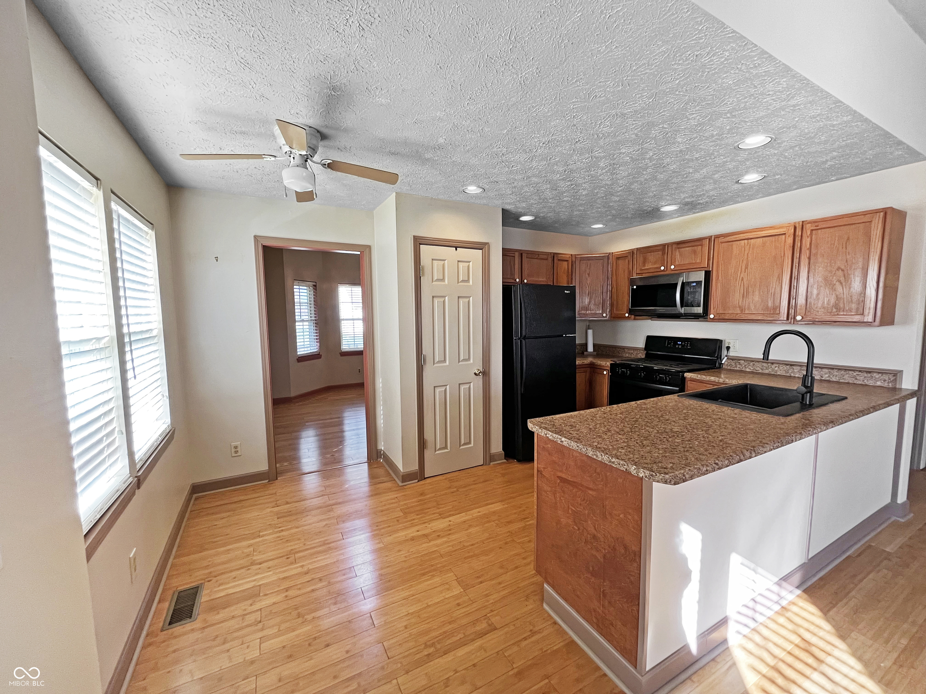 705 Chestnut Lane Brownsburg, IN 46112 - Photo 4 of 19