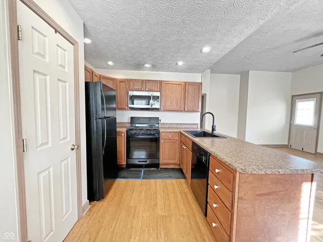 $259,000 | 705 Chestnut Lane, Brownsburg, IN 46112