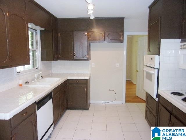 3544 Laurel View Road Birmingham, AL 35216 - Photo 5 of 20