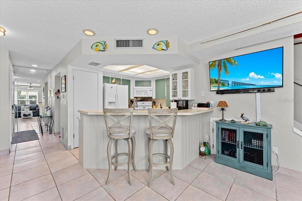 112 Gulf Boulevard, Unit A Indian Rocks Beach, FL 33785 - Photo 7 of 28