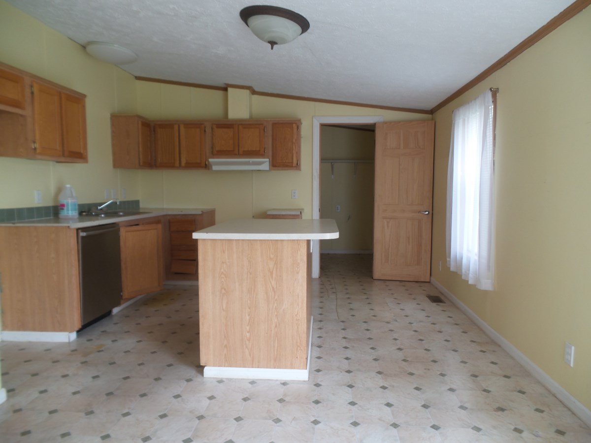 13650 Winters Road Kewadin, MI 49648 - Photo 11 of 39 1801682-10.JPG