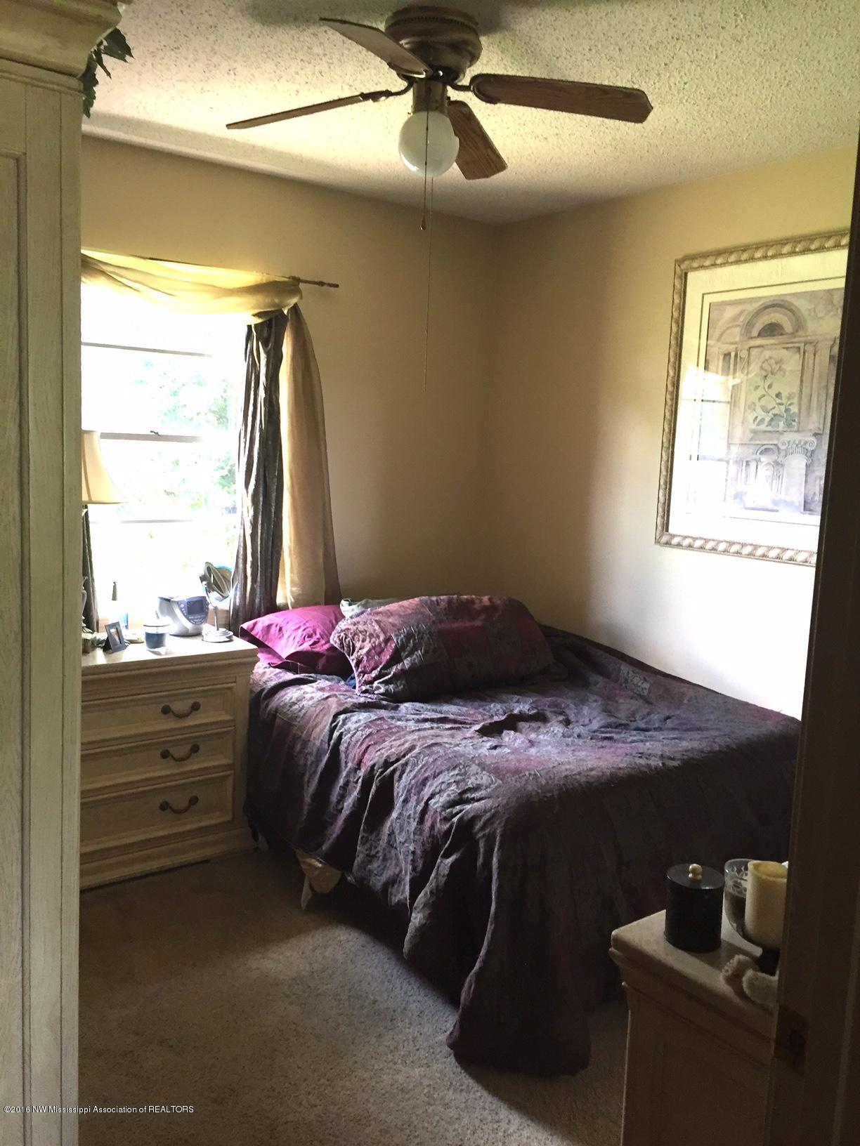 2675 Valleybrook Road Horn Lake, MS 38637 - Photo 14 of 15 Bedroom 3