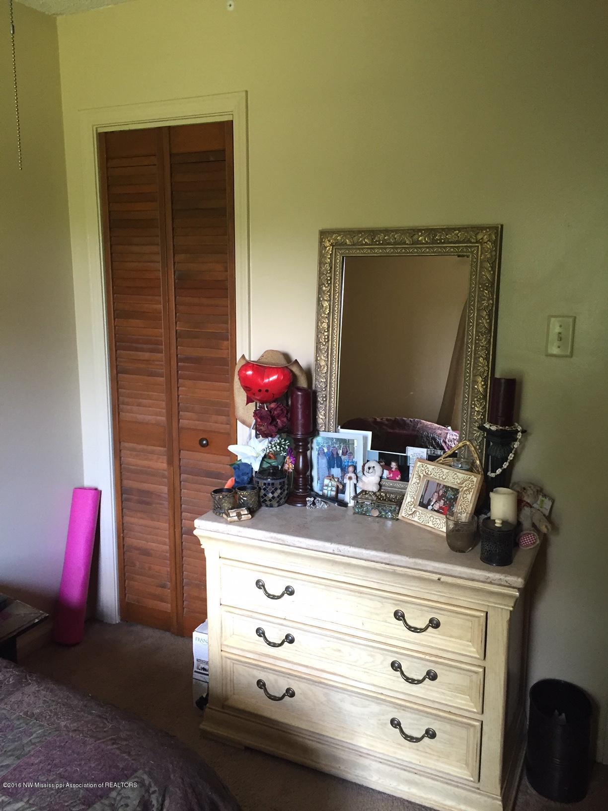 2675 Valleybrook Road Horn Lake, MS 38637 - Photo 15 of 15 Bedroom 3 pic 2