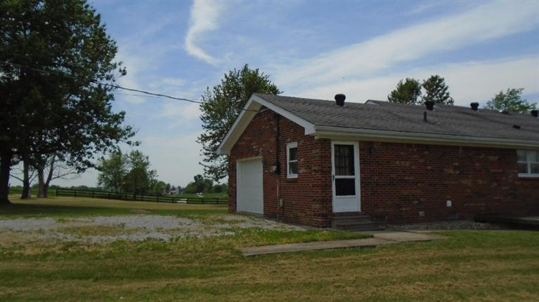 3293 Dry Fork Road Winchester, KY 40391 - Photo 7 of 38 Photo 7