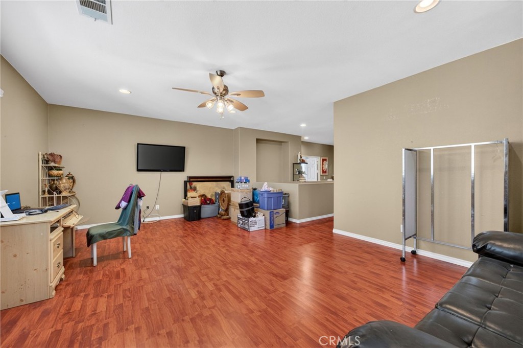 31544 Borega Road Murrieta, CA 92563 - Photo 26 of 48