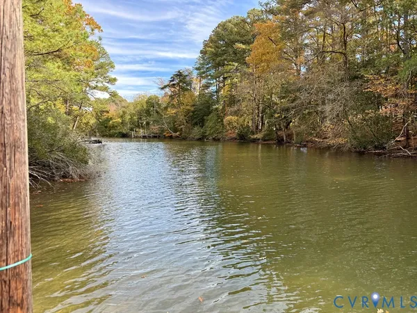 $325,000 | 351 East Bay Drive, White Stone, VA 22578