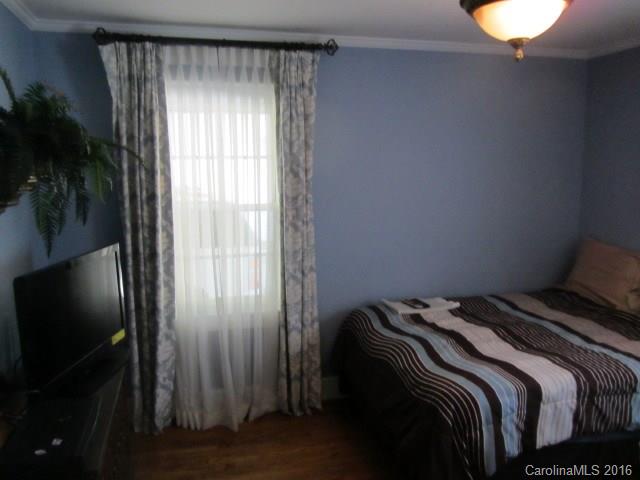 390 South Ridgecrest Street Rutherfordton, NC 28139 - Photo 18 of 24 Gallery Image 18