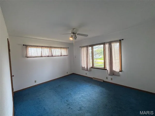 $165,000 | 614 North Oak Street, Vandalia, MO 63382
