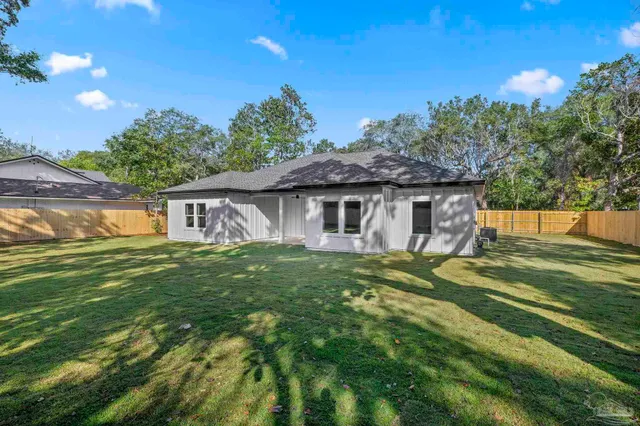 $592,000 | 4623 Hickory Shores Boulevard, Gulf Breeze, FL 32563