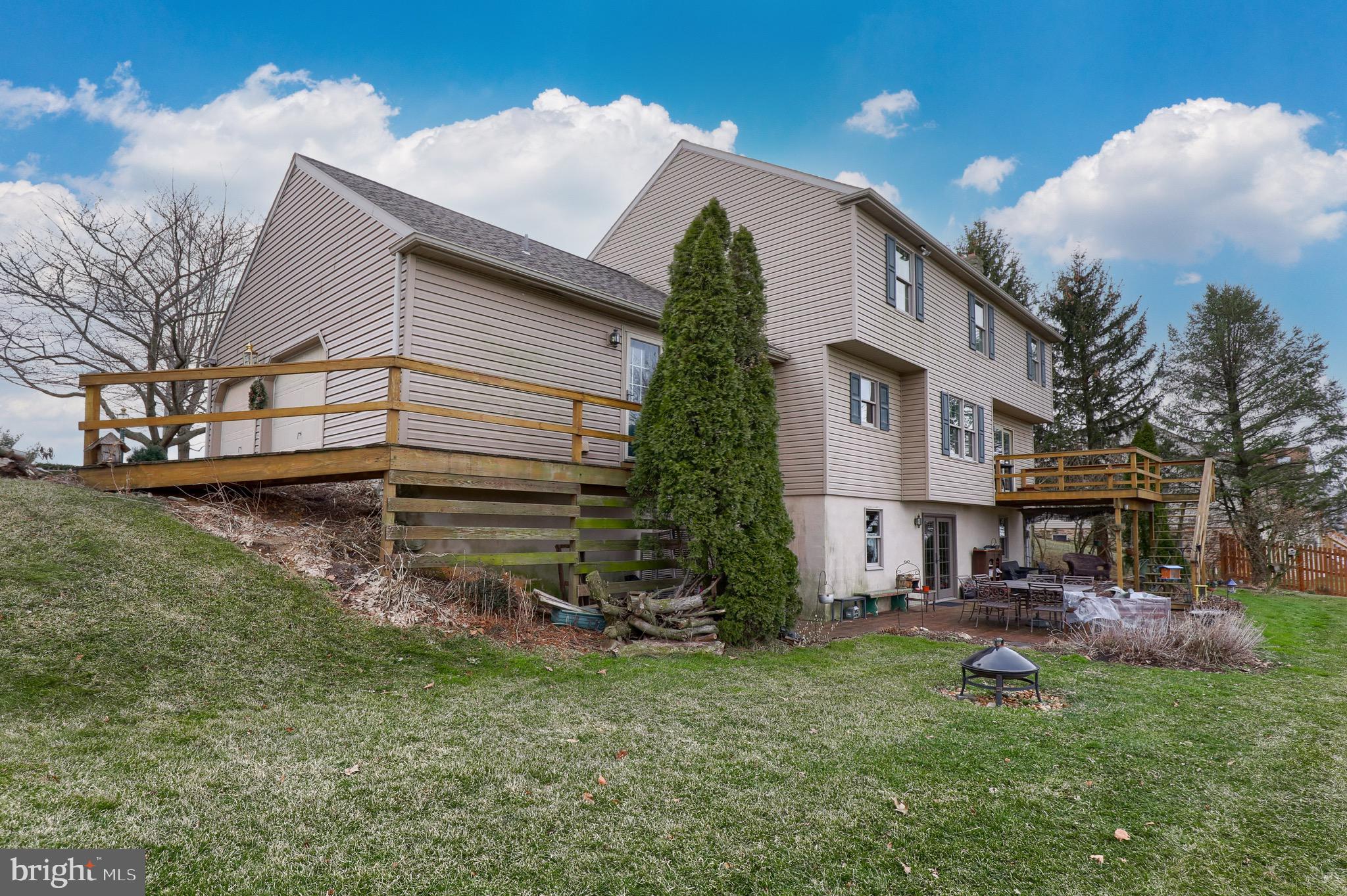 1557 Ridge Road Elizabethtown, PA 17022 - Photo 36 of 43
