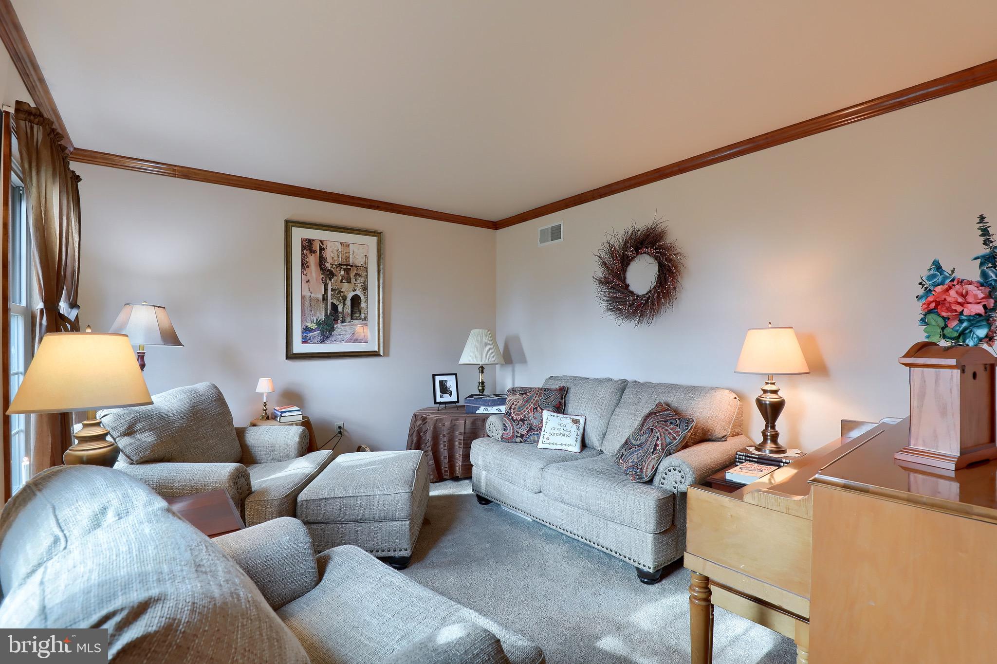 1557 Ridge Road Elizabethtown, PA 17022 - Photo 5 of 43