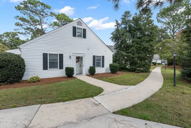 $225,000 | 13 Village Green Circle, Southern Pines, NC 28387