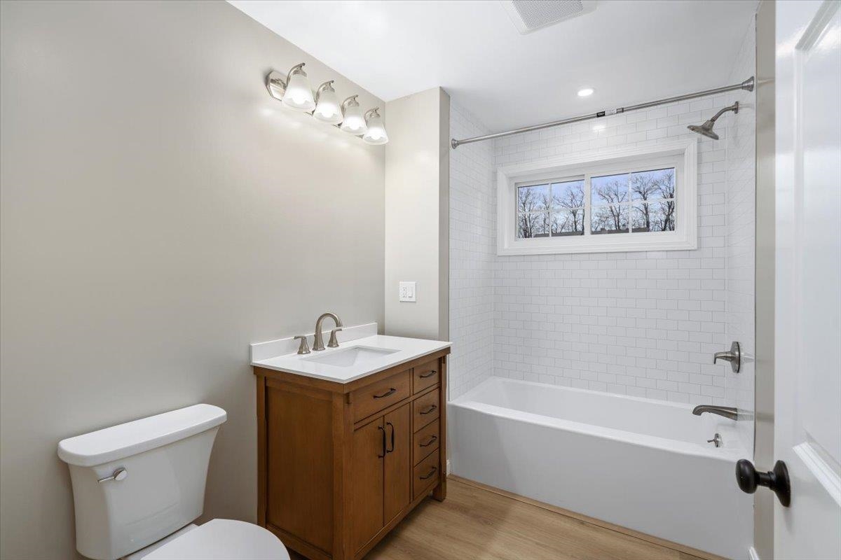 237 Maplewold Road Weare, NH 03281 - Photo 14 of 39