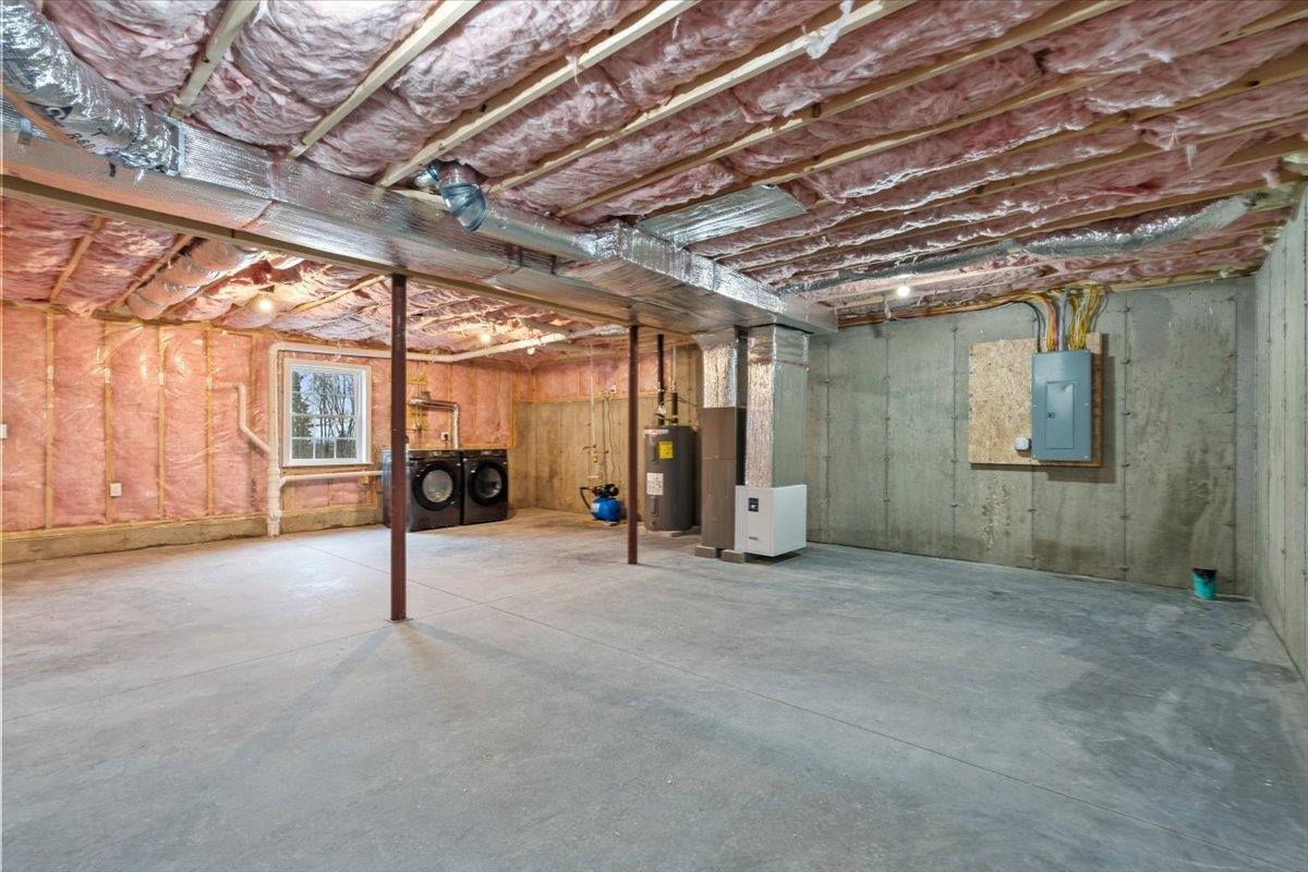 237 Maplewold Road Weare, NH 03281 - Photo 29 of 39