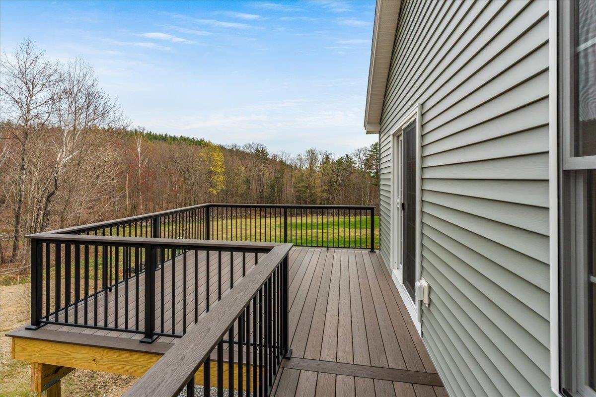 237 Maplewold Road Weare, NH 03281 - Photo 33 of 39