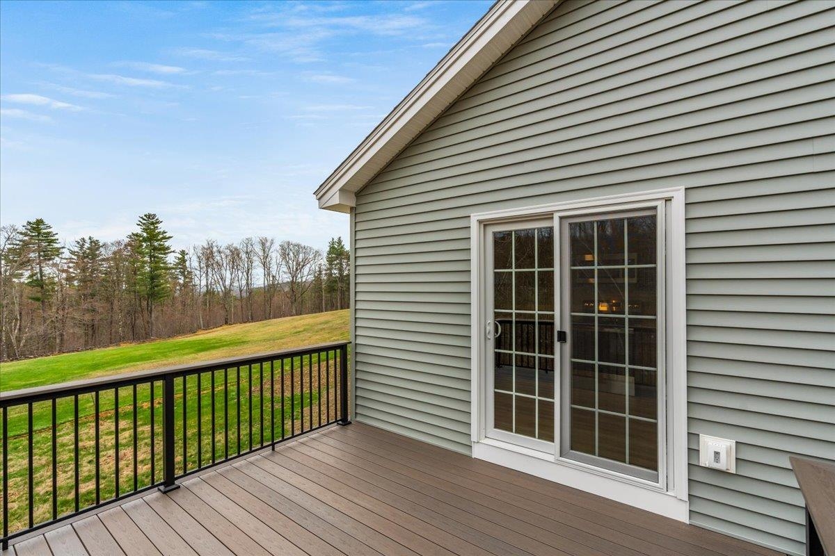 237 Maplewold Road Weare, NH 03281 - Photo 34 of 39