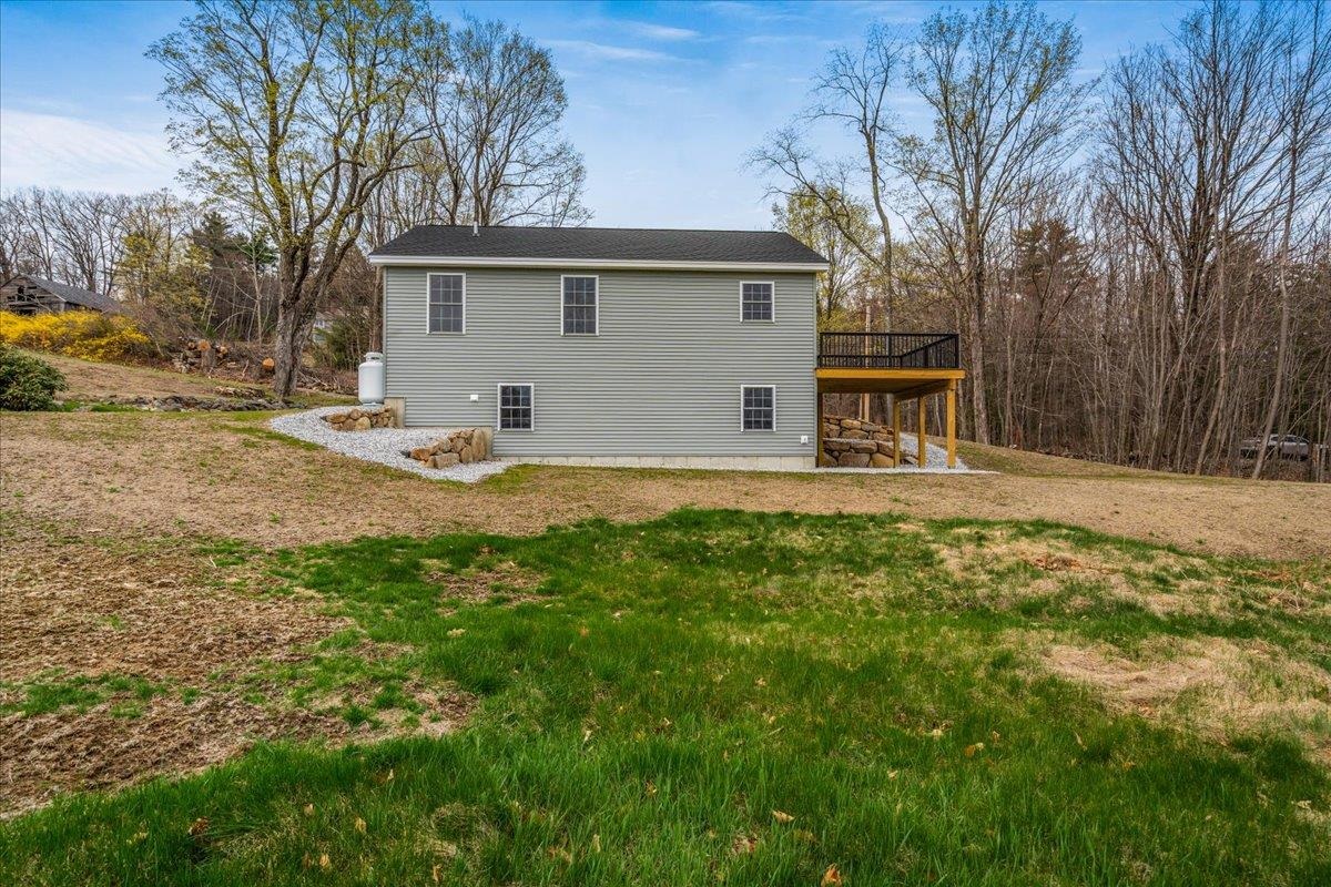 237 Maplewold Road Weare, NH 03281 - Photo 37 of 39