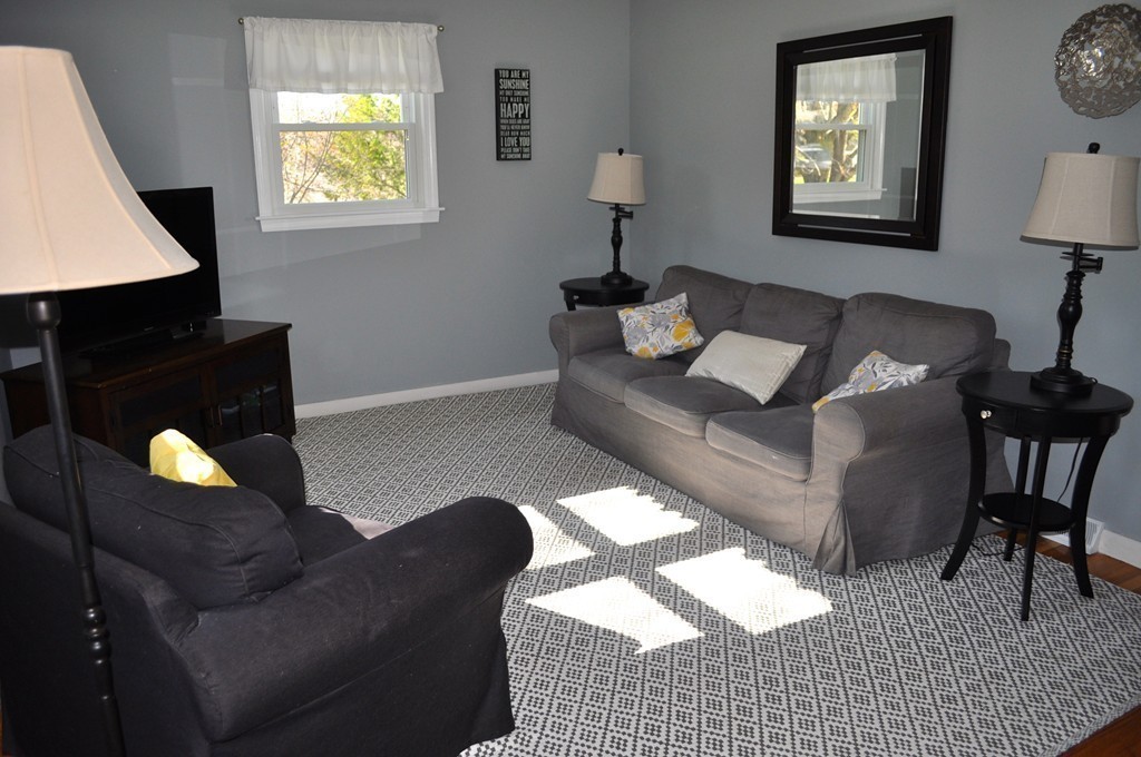 6 Anchorage Road Franklin, MA 02038 - Photo 5 of 24 Gallery Image 5