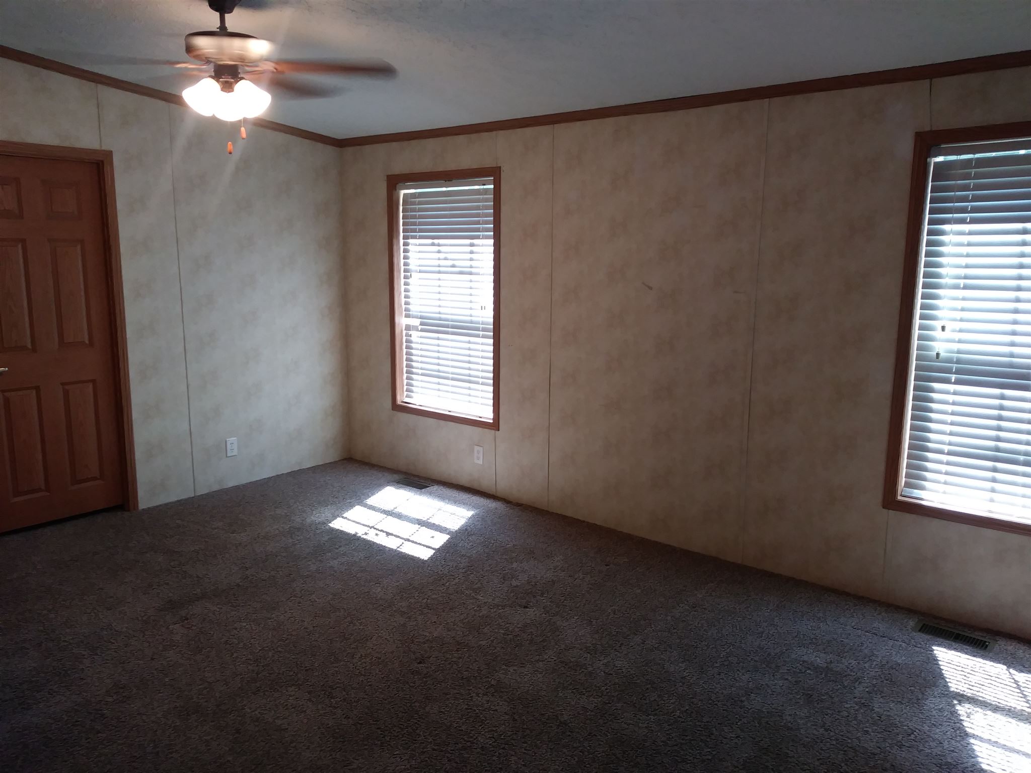 1098 Wesley Chapel Road Mitchell, IN 47446 - Photo 14 of 19
