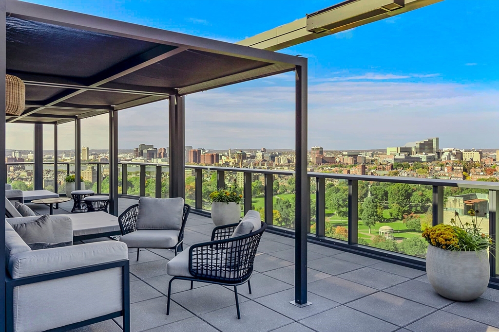 55 Lagrange Street, Unit 1108 Boston, MA 02116 - Photo 33 of 33