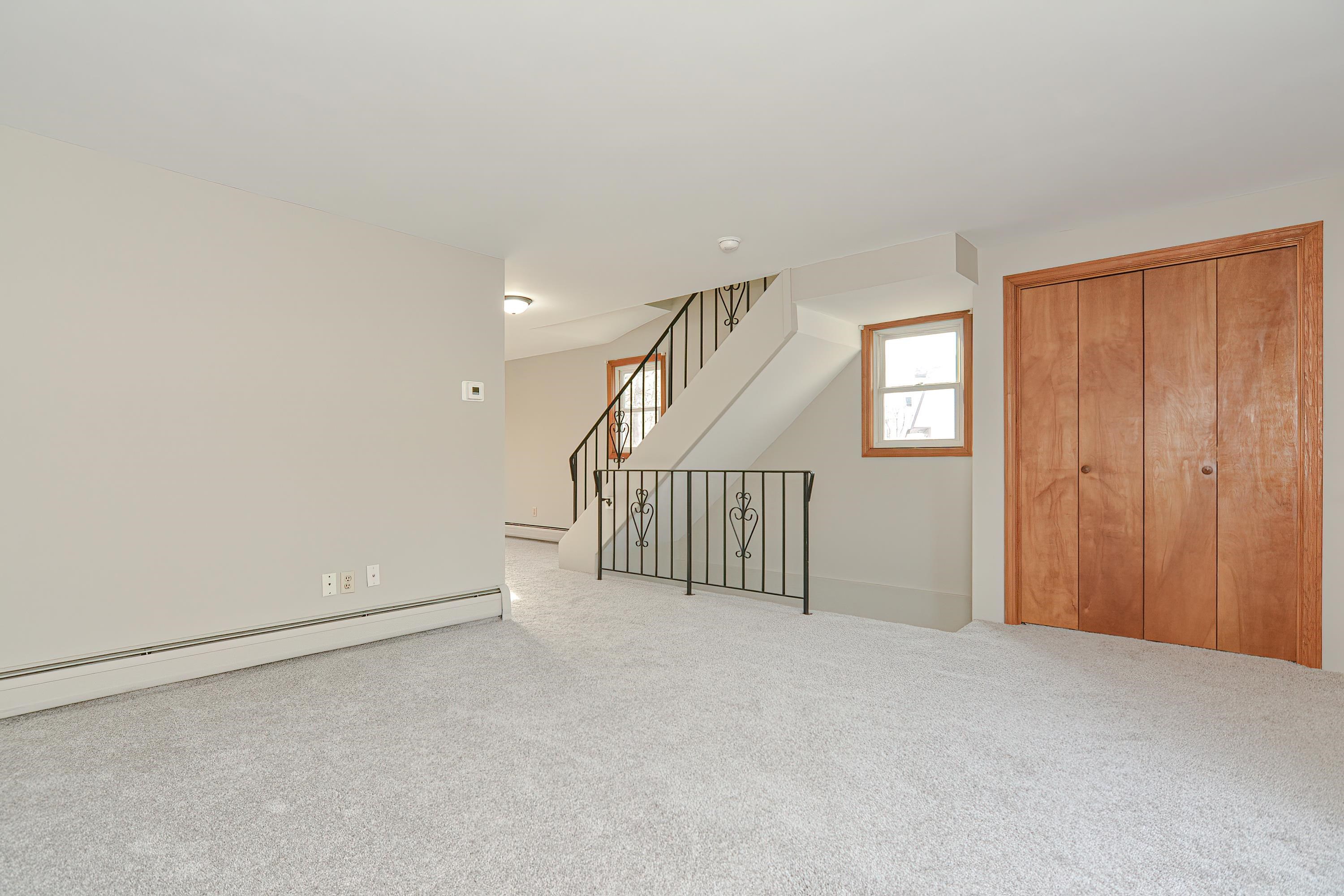 36 Tenney Road, Unit 4 Sandown, NH 03873 - Photo 4 of 23
