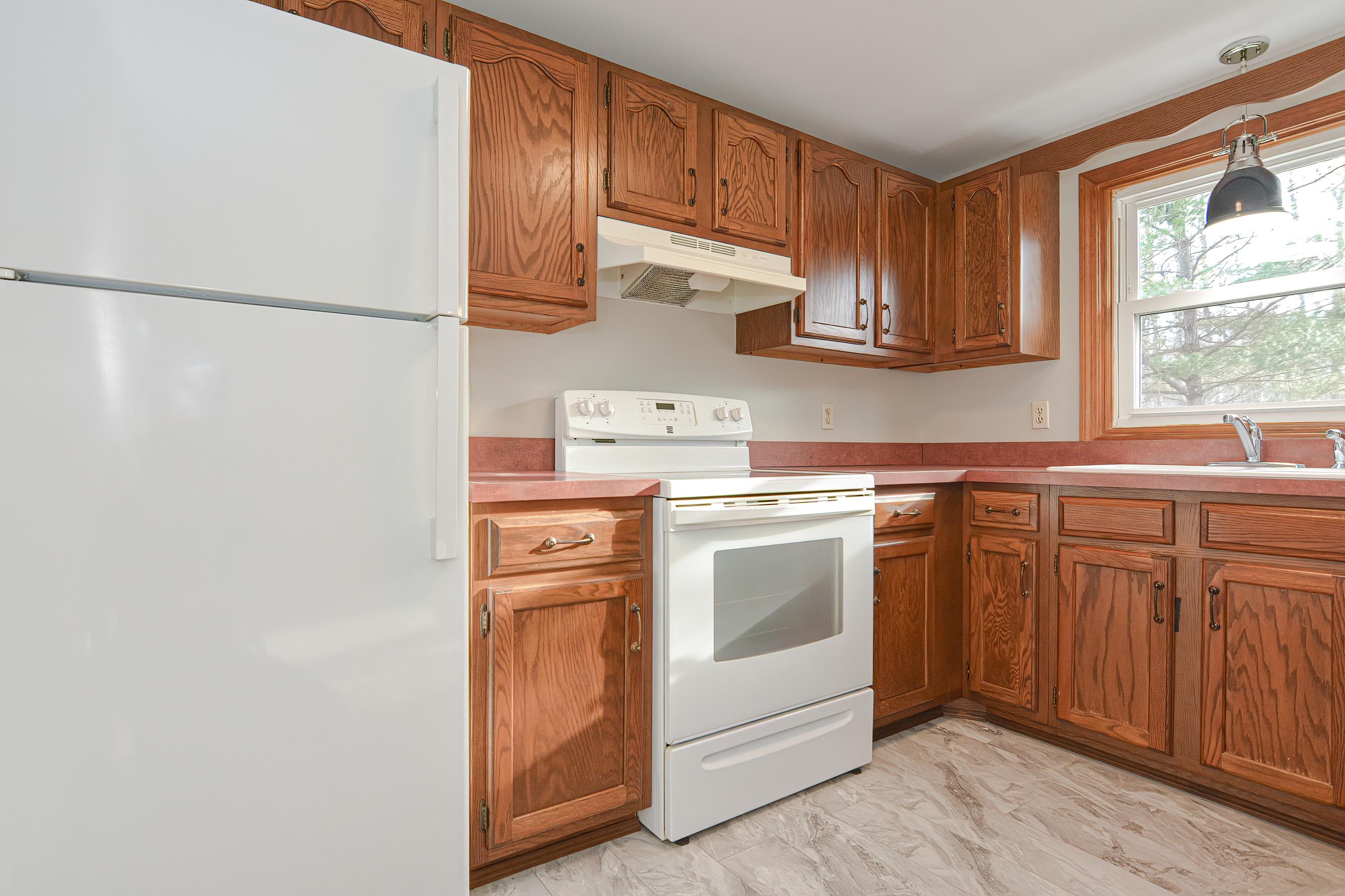 36 Tenney Road, Unit 4 Sandown, NH 03873 - Photo 7 of 23