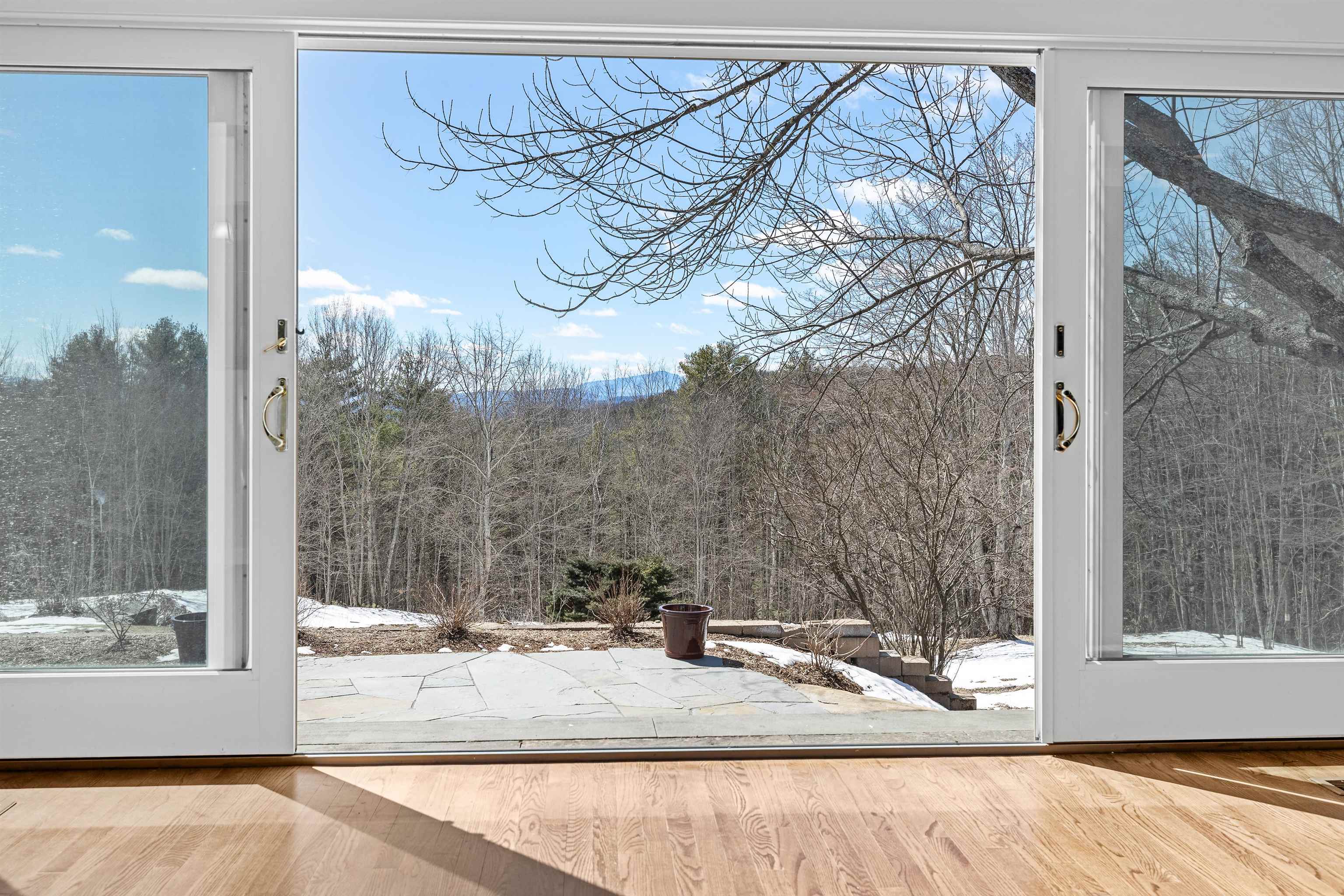 185 Upper Pasture Road Norwich, VT 05055 - Photo 11 of 40