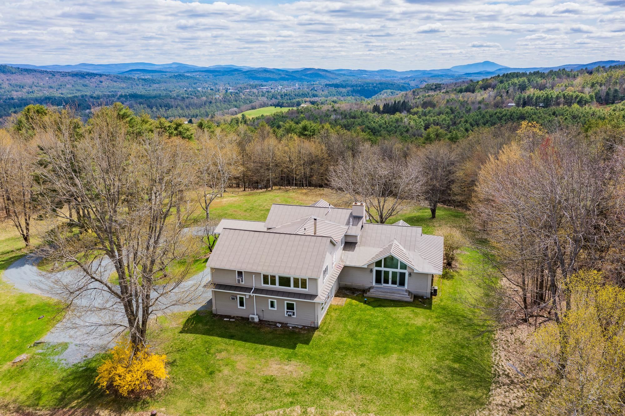 185 Upper Pasture Road Norwich, VT 05055 - Photo 32 of 40