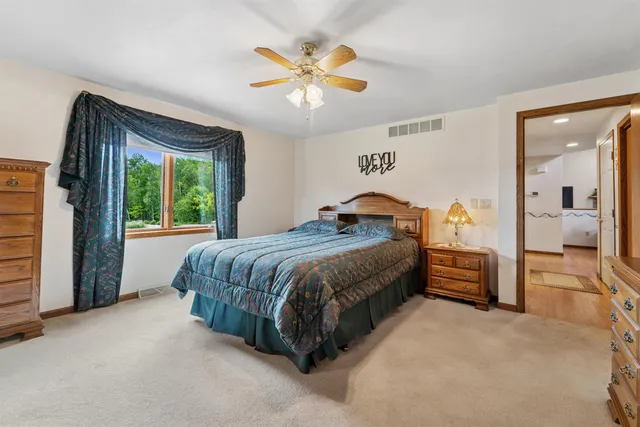 $1,999,000 | N1100 Wood Lane, Pulaski, WI 54162