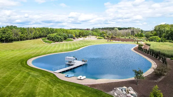 $1,999,000 | N1100 Wood Lane, Pulaski, WI 54162