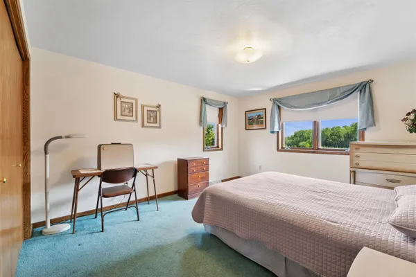 $1,999,000 | N1100 Wood Lane, Pulaski, WI 54162