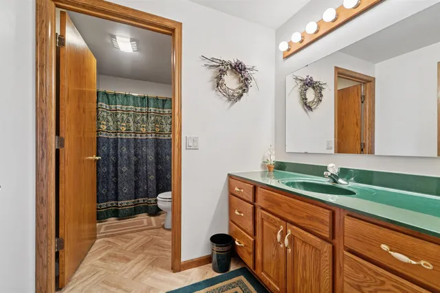 $1,999,000 | N1100 Wood Lane, Pulaski, WI 54162