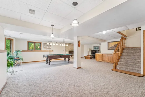 $1,999,000 | N1100 Wood Lane, Pulaski, WI 54162